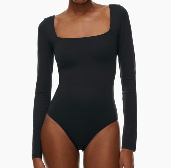Babaton Tops - Babaton Aritzia Contour Longsleeve Black Bodysuit Square Neck Classy Size Small